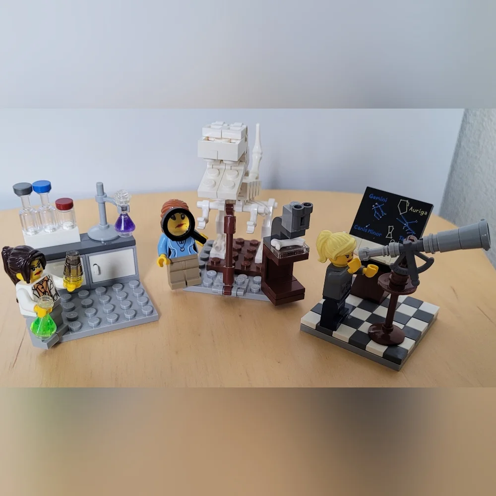 LEGO Research Institute Set For Ages 10+, 165 Pcs.
